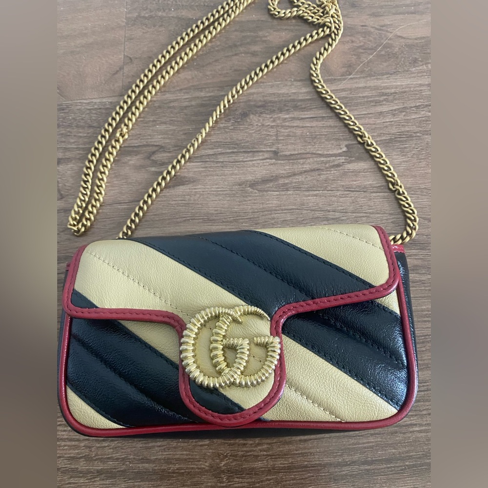 Gucci Marmont mini Marmont purse